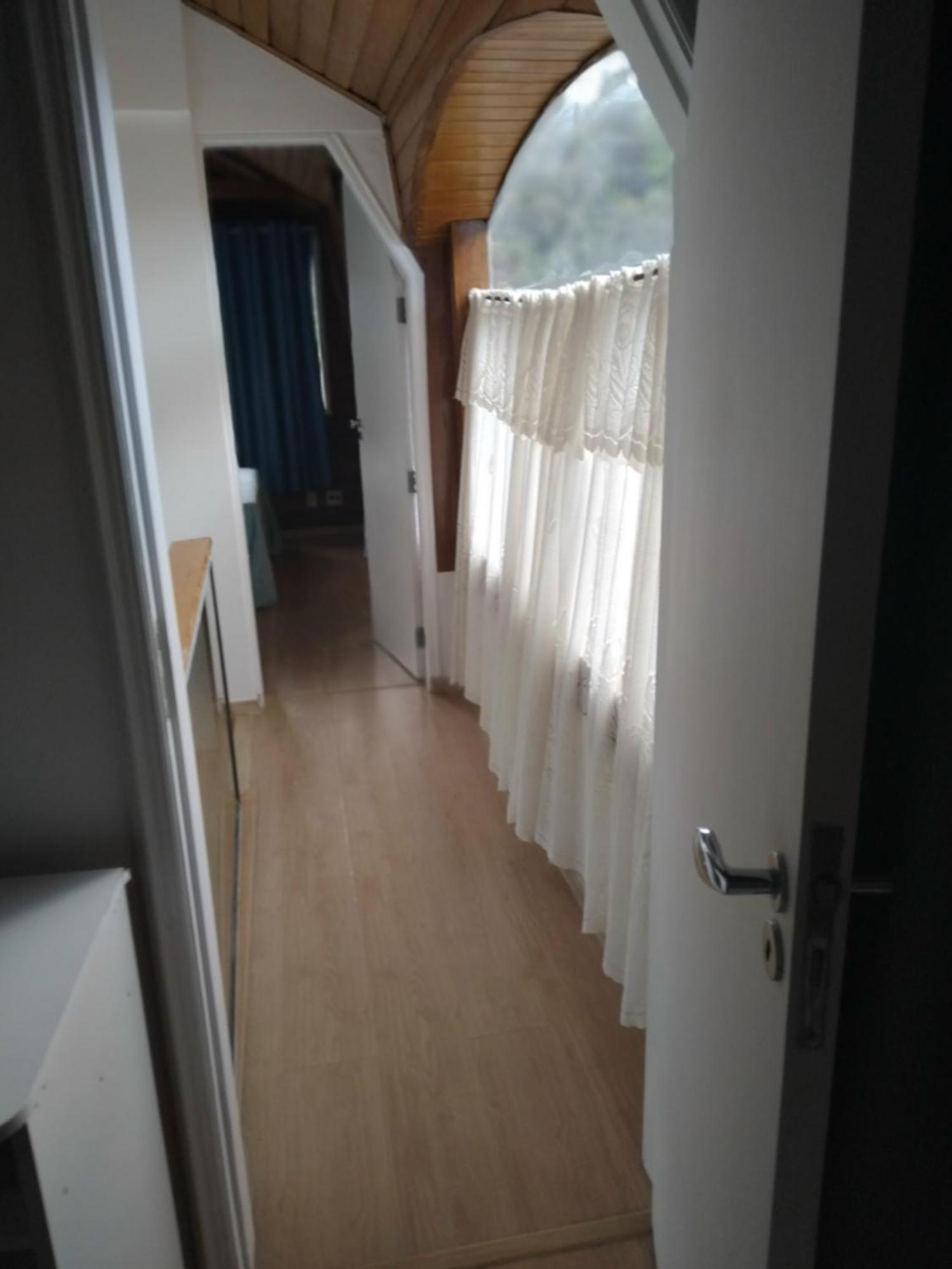Acochegante Duplex Centro Do Capivari Apartamento *
